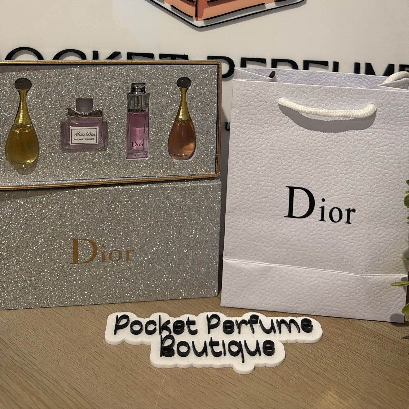 Dior 4-Piece Mini Perfume Gift Set – Includes 2× J’adore, Dior Addict & Miss Dior