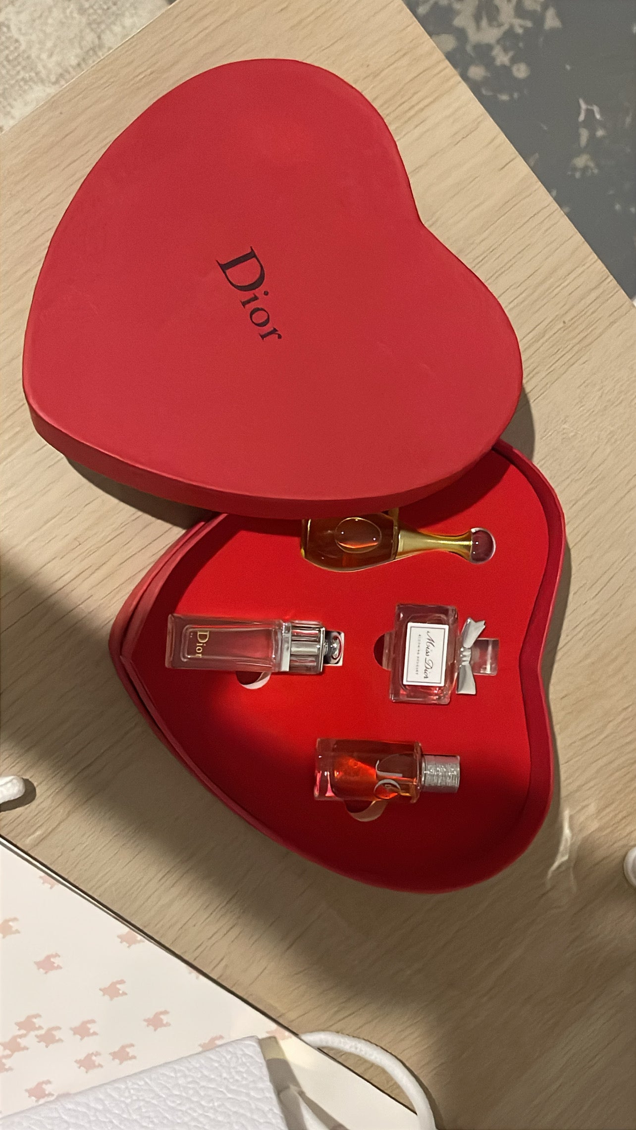 4pc heart dior gift set