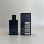 Yves Saint Laurent Y Eau de Parfum Intense Mini – 7.5ml (0.25 fl oz)