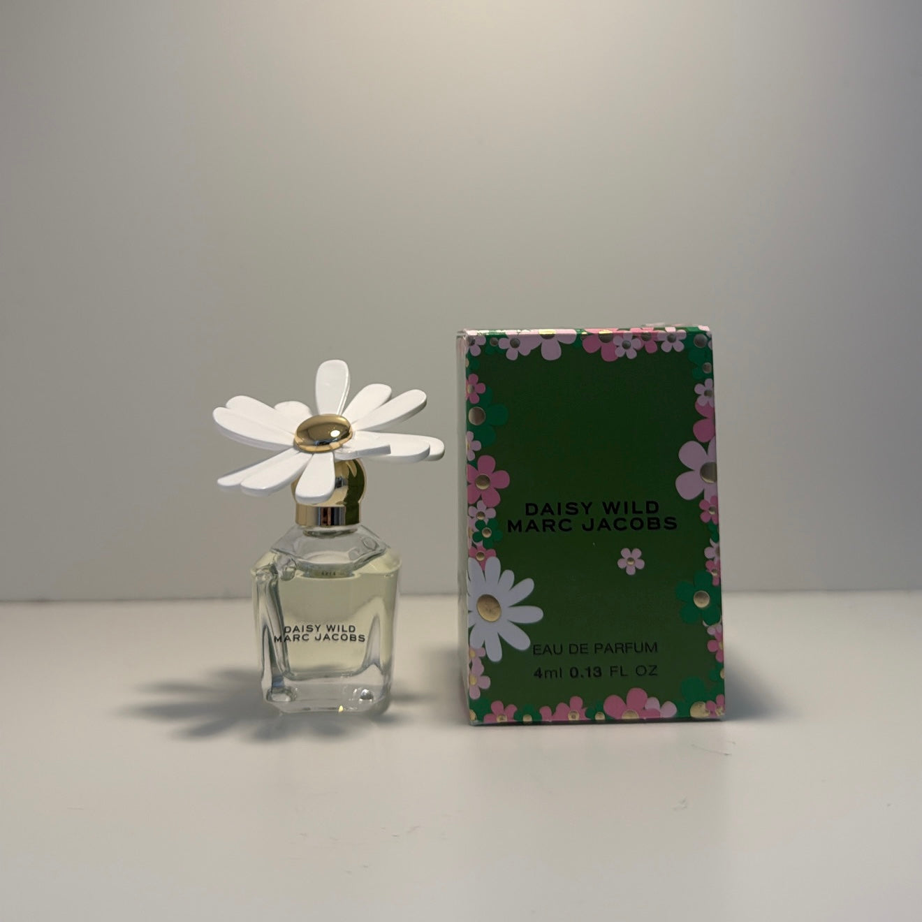 Marc Jacobs Daisy Wild Mini – 4ml (0.13 fl oz)