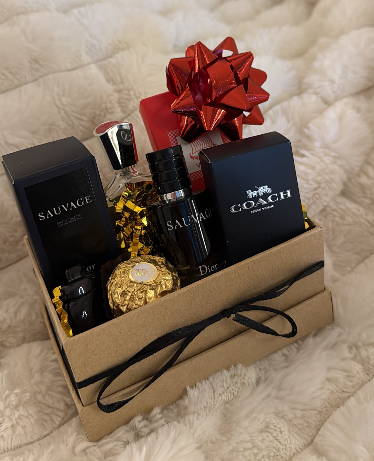 3-Piece Men’s Mini Perfume Bundle (includes sprays)