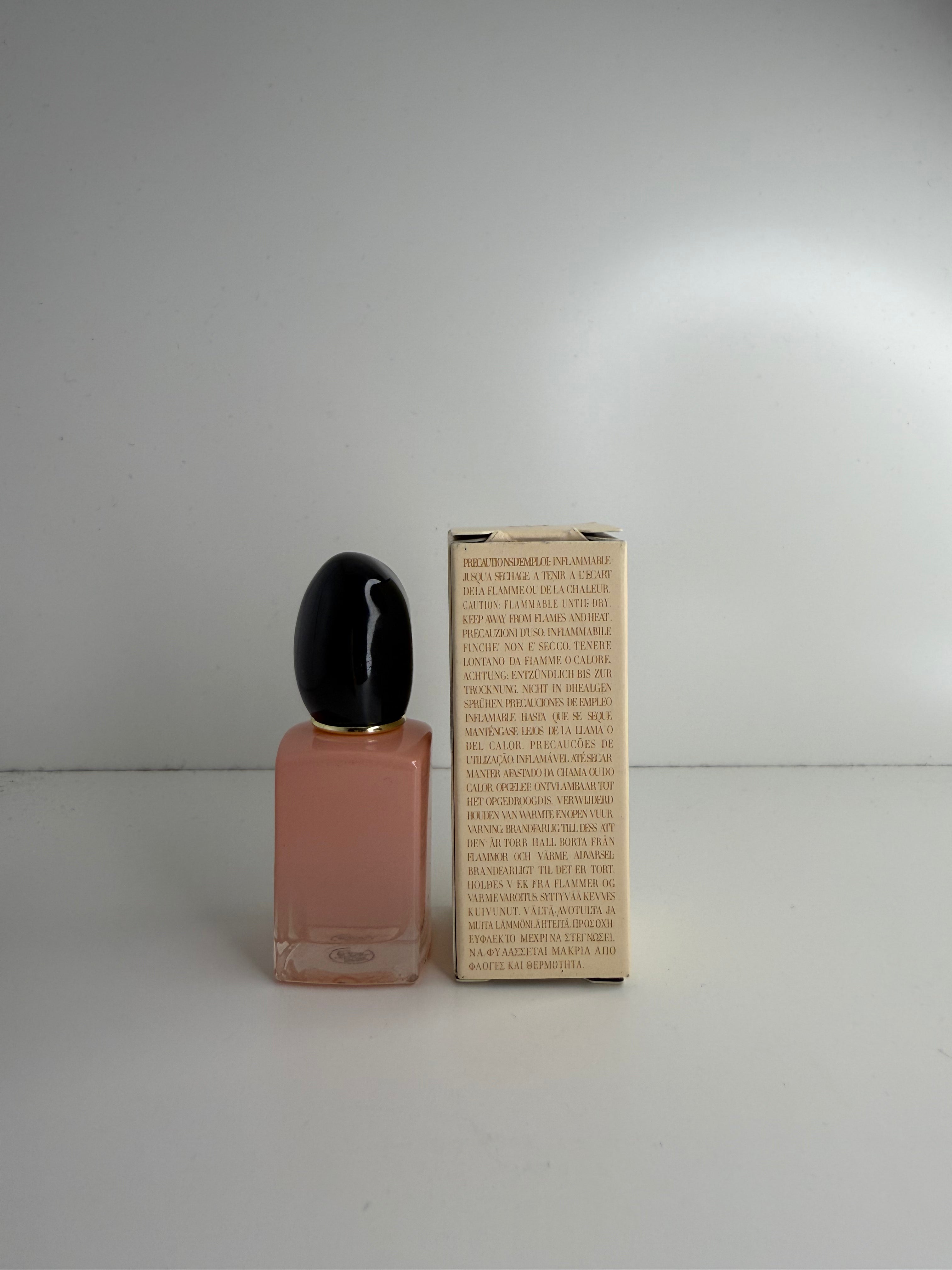 Giorgio Armani Sí Fiori Mini – 7ml (0.24 fl oz)
